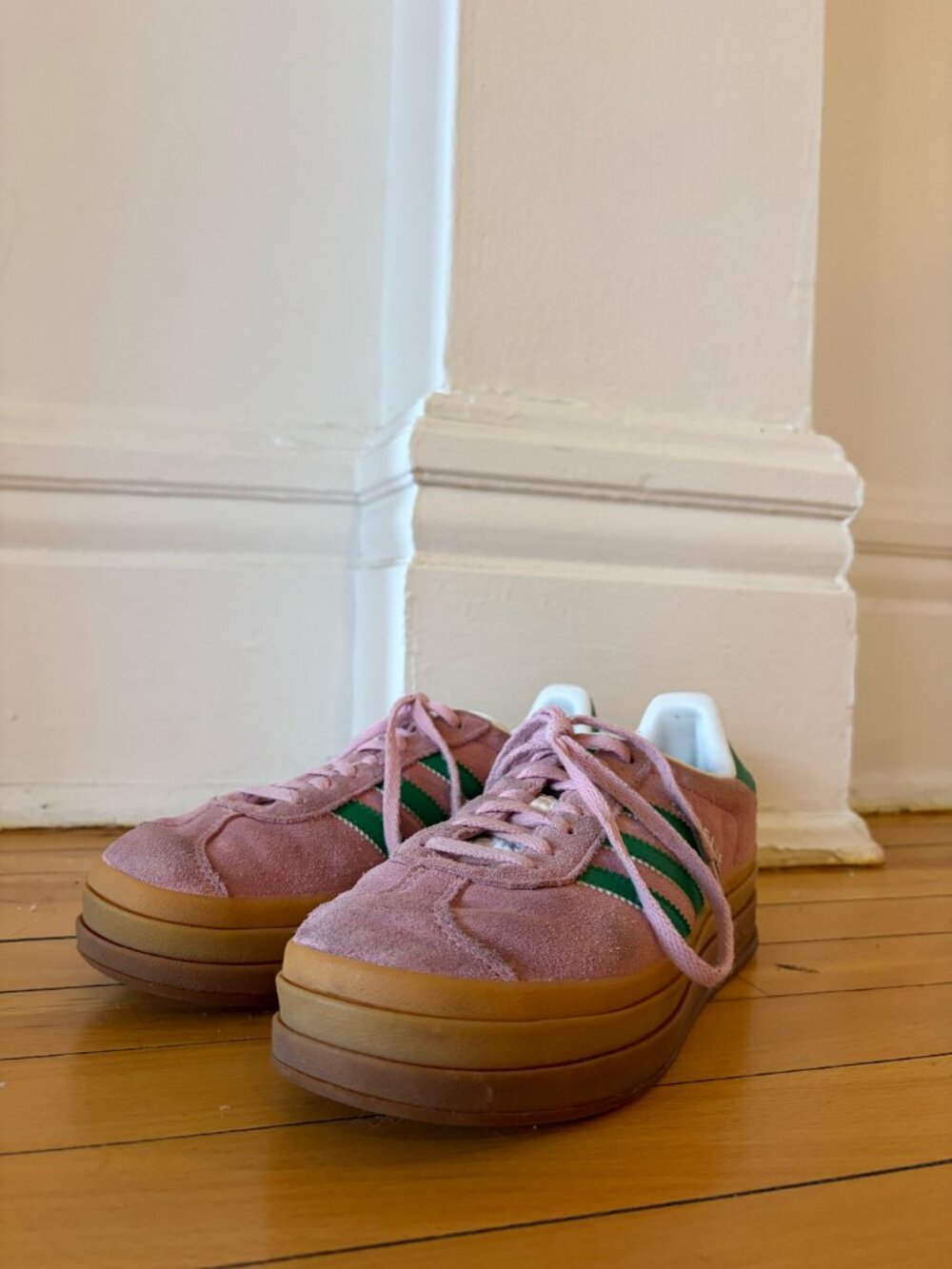 Adidas Gazelle pink and green - Size 7.5 - Picture 2 of 4